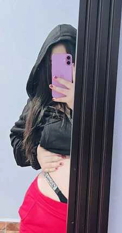 Foto galeria 4 de Amanda - Puta y chica prepaga independiente Ciudad del Este - Alto Paraná