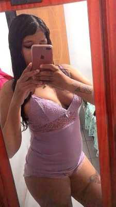 Foto galeria 2 de Lorena - Puta y chica prepaga independiente Ciudad del Este - Alto Paraná