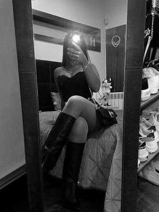 Foto galeria 2 de Rosmery - Puta y chica prepaga independiente Encarnación - Itapúa